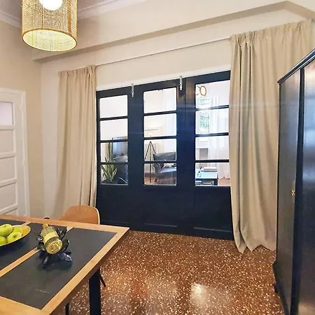 Apartment Cozy Stylish Apt., 800m To Metro, 2min To Highway