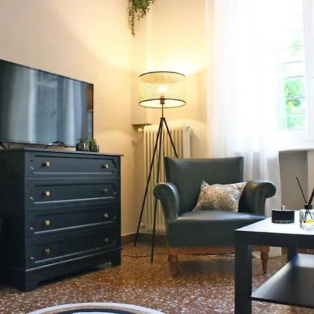 Cozy Stylish Apt., 800m To Metro, 2min To Highway