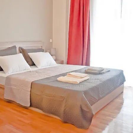 Gaia 3* Atény