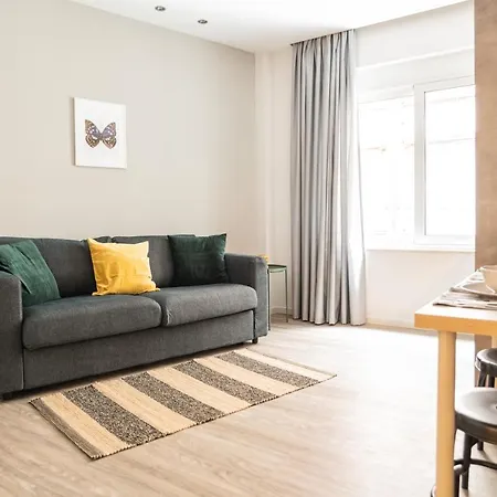 A17 Modern & Cosy 2r Flat Up To 4ppl Near Parthenon Atény