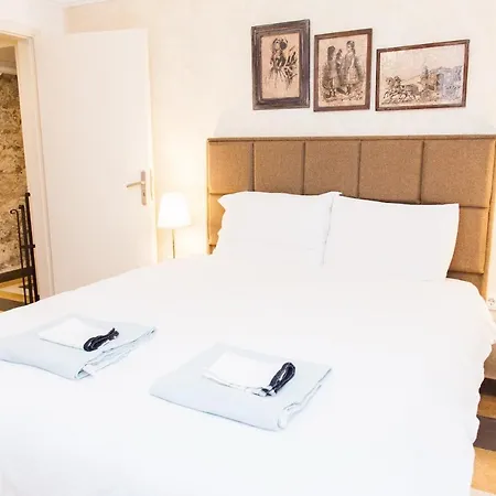Chic Charming Apt. Διαμέρισμα