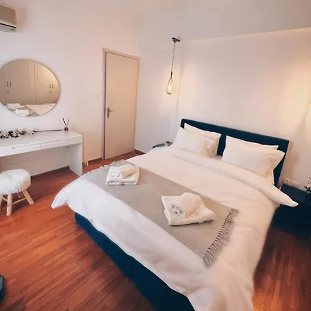 Seaside In Flisvos Marina Apartment *