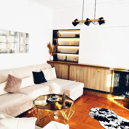Apartment Seaside In Flisvos Marina Athens