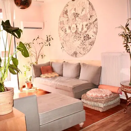 By Locals Tribe Apartment Athens