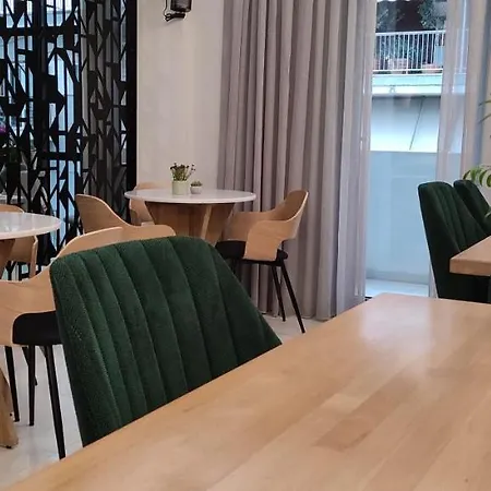 Be My Guest Hotel Atenas