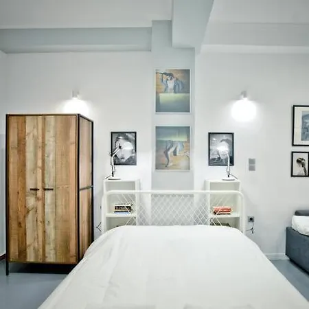 Apartment The Old Tailor Factory White *