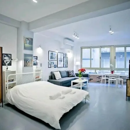 Apartment The Old Tailor Factory White Athens