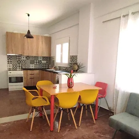 Acropolis Living Apartment *