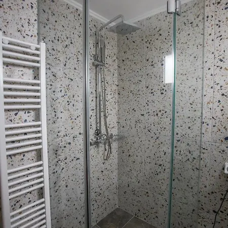 Raise Kifisias Serviced Apartamento *