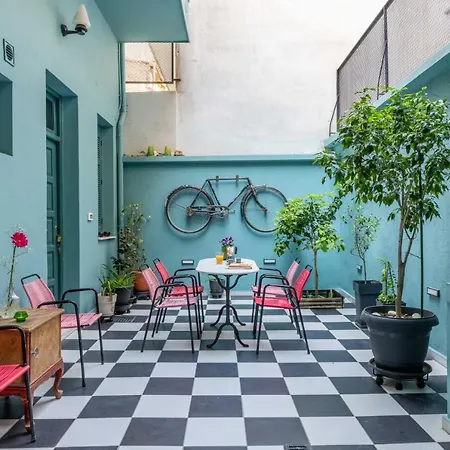 Daire Petralona's House *