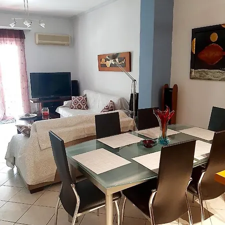 Large Terrace Near Centre Apartment