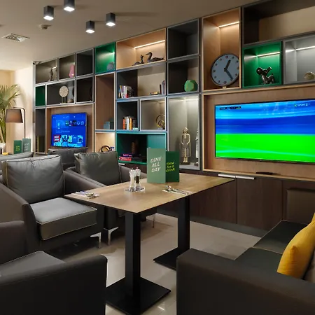 Attica Av, Airport W. By Ihg Athene