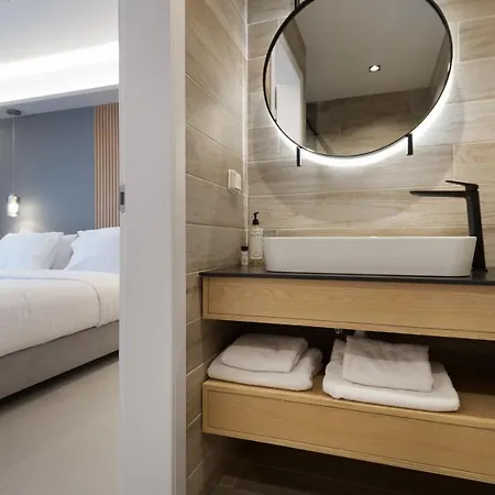 Lux&easy Downtown Residences Hotel apartamentowy Ateny