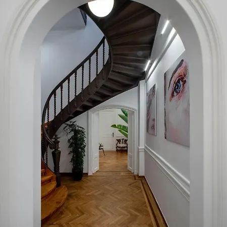 Flair Hotel 4*
