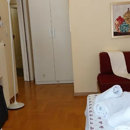 Apartment Lobelia Centre -5 Bd, 2.5 Bath