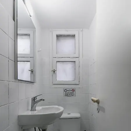 Cozy 2ba In Historic Center Appartamento Atene