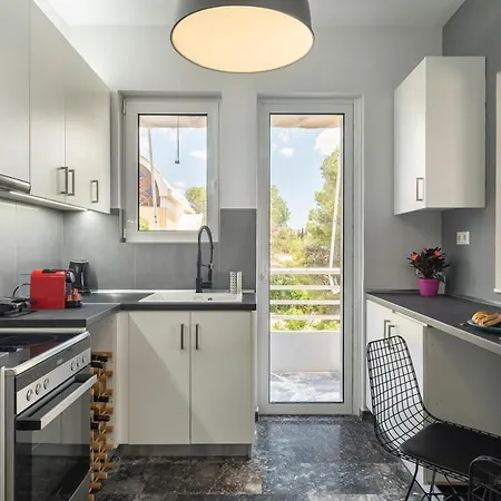 Eclipse Minimal Apartment *