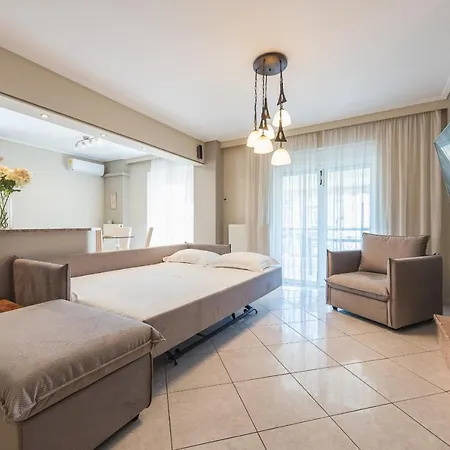 Luxury And Spacious For 8 Guests New Features April 2025 * Athens