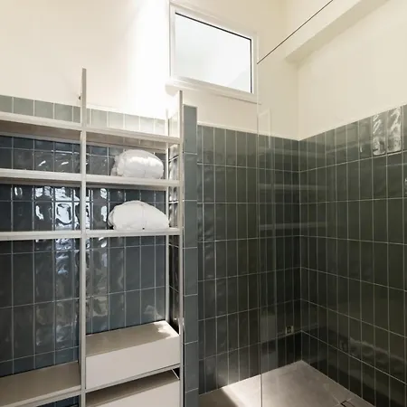 An Outstanding 3 Bdrm In The Heart Of *