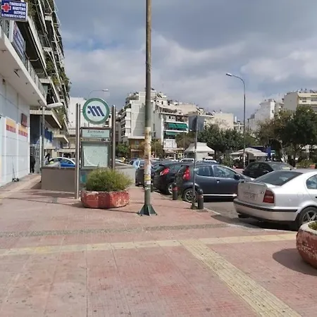 Roulas House κέντρο σεπόλια μετρο Αθήνα
