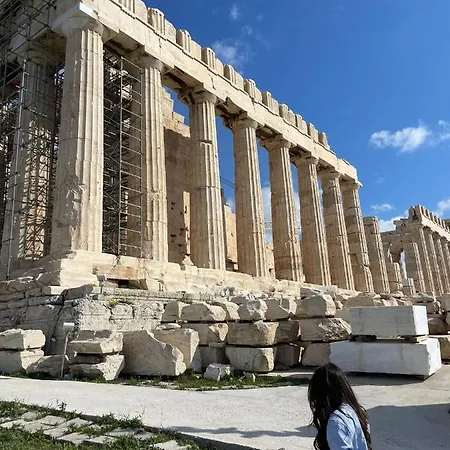 Acropolis Selected