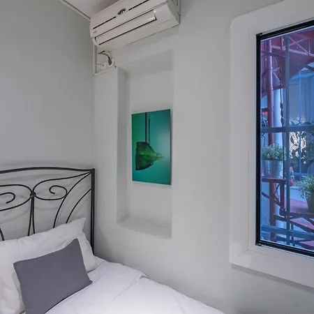 Kimon Hotel *