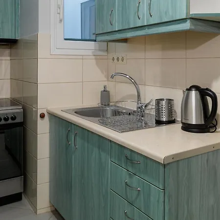 Apartment Sunny & Modern For 3 Persons *