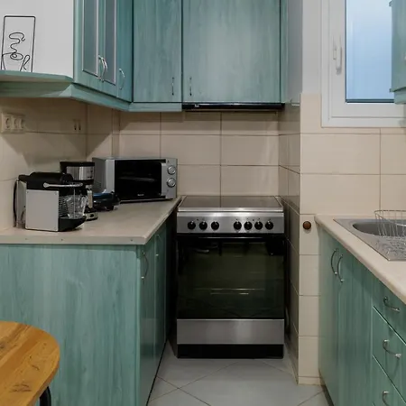 Apartment Sunny & Modern For 3 Persons