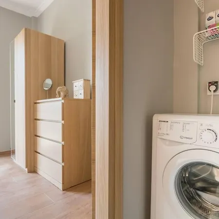 A Modern And Spacious Flat In Gazi Athens