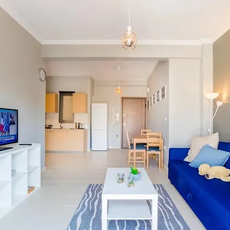 A Modern And Spacious Flat In Gazi * Athens