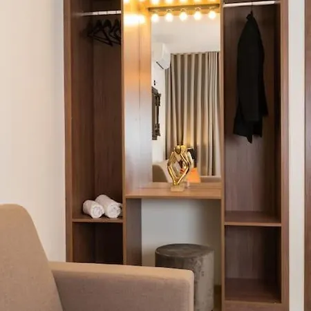 Dema Luxury - Perikleous E6 Lejlighed