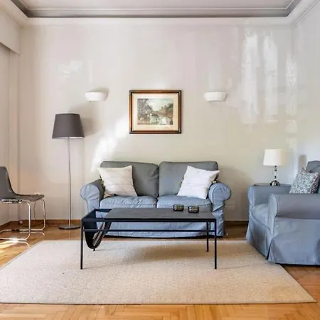 Apartmán Spacious Renovated Flat In The Riviera *