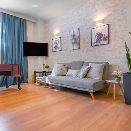 Apartment The Hostmaster La Casa Elegante Athens