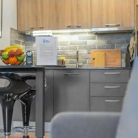 Apartment The Hostmaster La Casa Elegante Athens