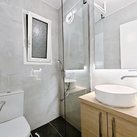 5min Metro, Sotiria, Iatriko, Semi-basement * Athens