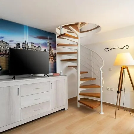 Apartment Modern Two Level In The Heart Of Athens