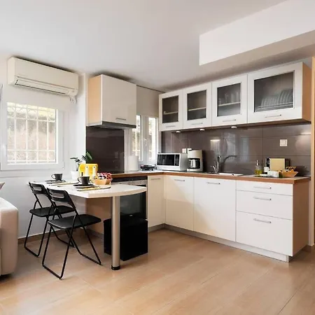 Modern Two Level In The Heart Of *