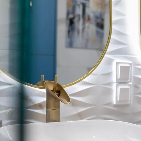 Elaia Luxury Selections Sapphire Athens