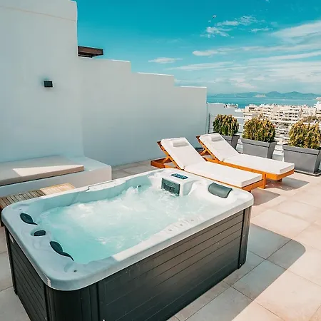 With Magical View & Jacuzzi Athens