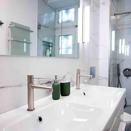 - 2br In The Heart Of Ancient
