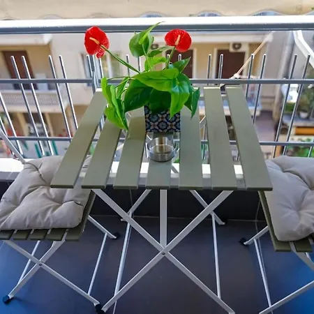 Lk -a- Metro Larissis 6' Walk - Apartment *