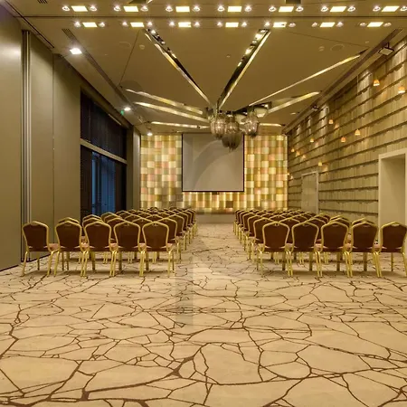 Radisson Blu Park Hotel 5*