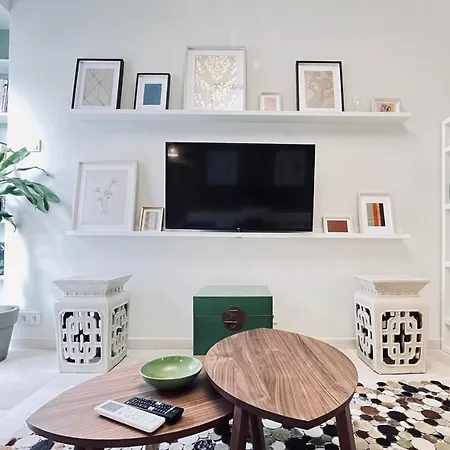 Apartment - 2br In The Heart Of Ancient Athens