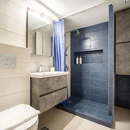 Apartment μοντέρνο 2' από το μετρό