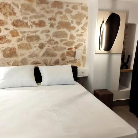 χώρος με επιλεκτική λιτότητα και χαμάμ Αθήνα