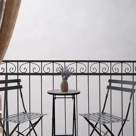 Διαμέρισμα Adrianou At Heart Of Plaka