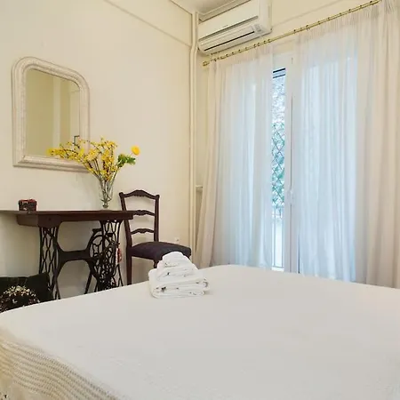 Apartment Top-rated 1-bedroom In The Heart Of *