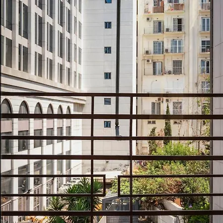 Appartement Elegant 2 Ba Close To Metro Station Athene