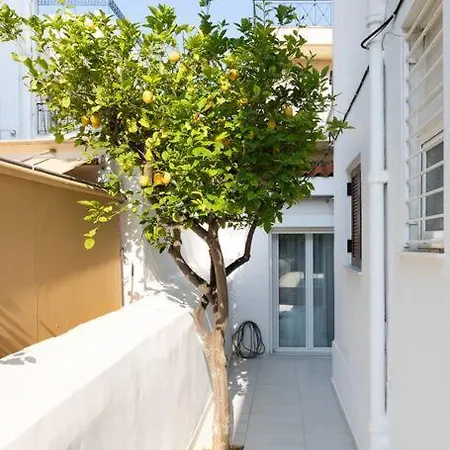 Apartment The Garden Glyfada