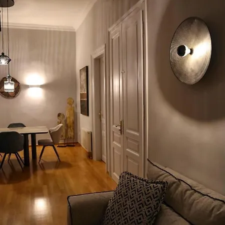 Thiseas Luxury Appartement *